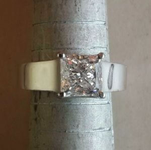 0.75 CT Princess Cut Diamond Ring